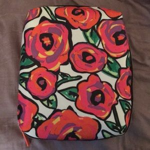 Travel Makeup Case (Sonia Kashuk)